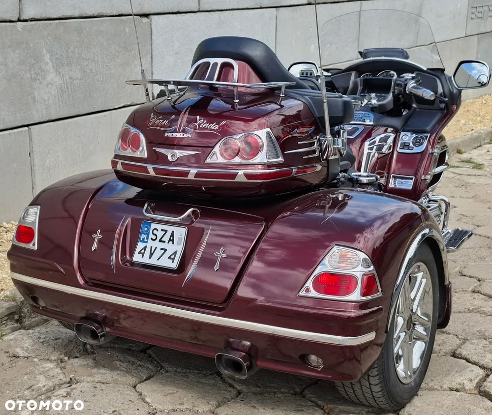 Honda GL - 8