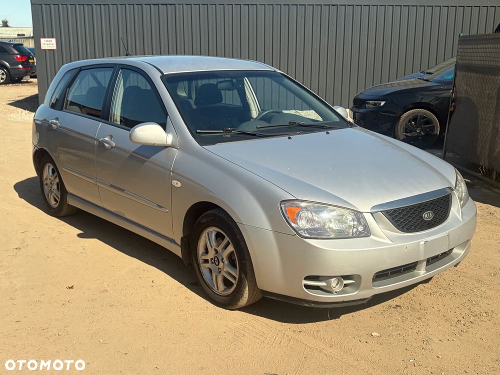 Kia Cerato 1.6 CRDi Optimum - 9
