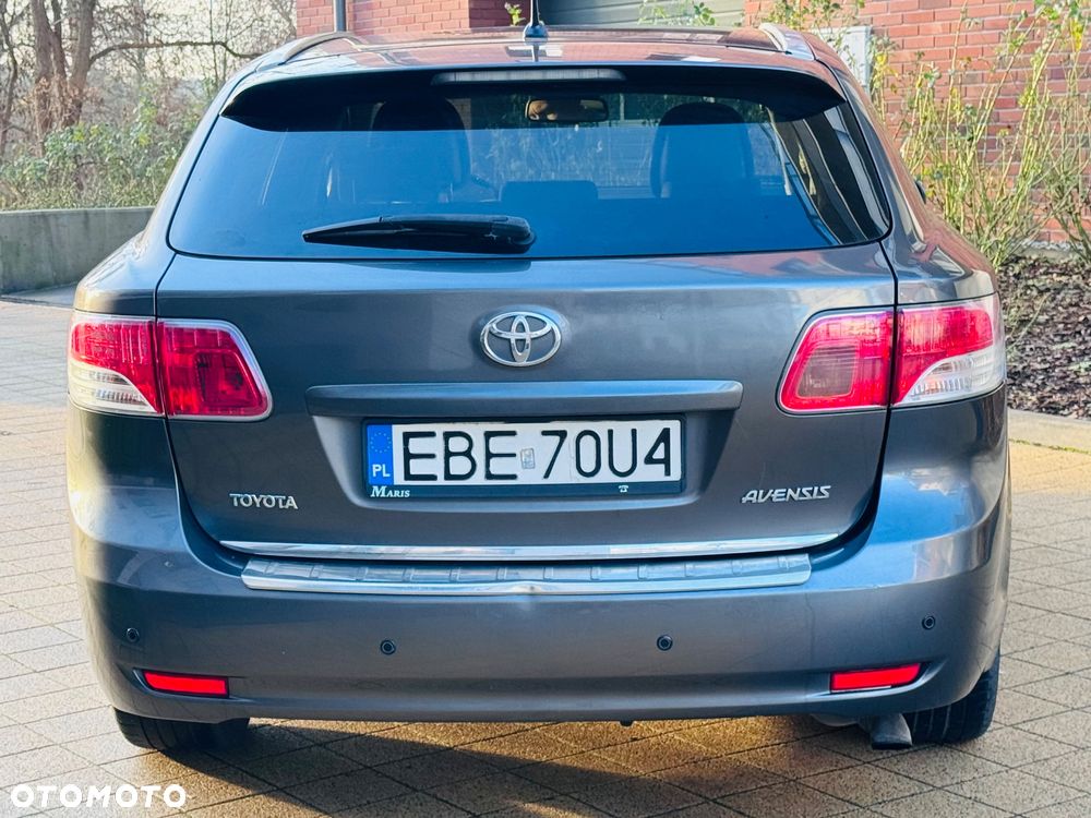 Toyota Avensis 2.0 D-4D Sol plus - 10