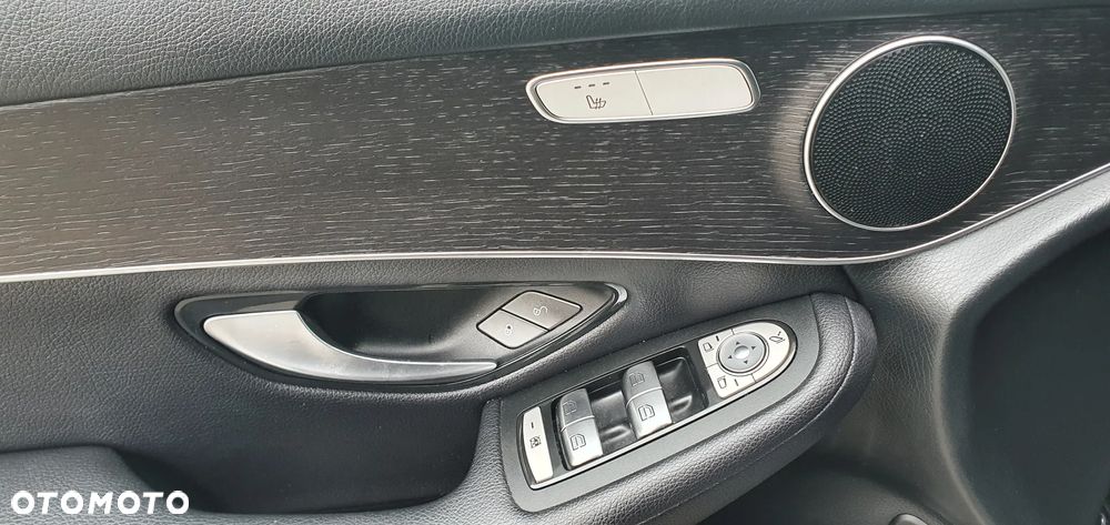 Mercedes-Benz GLC - 10