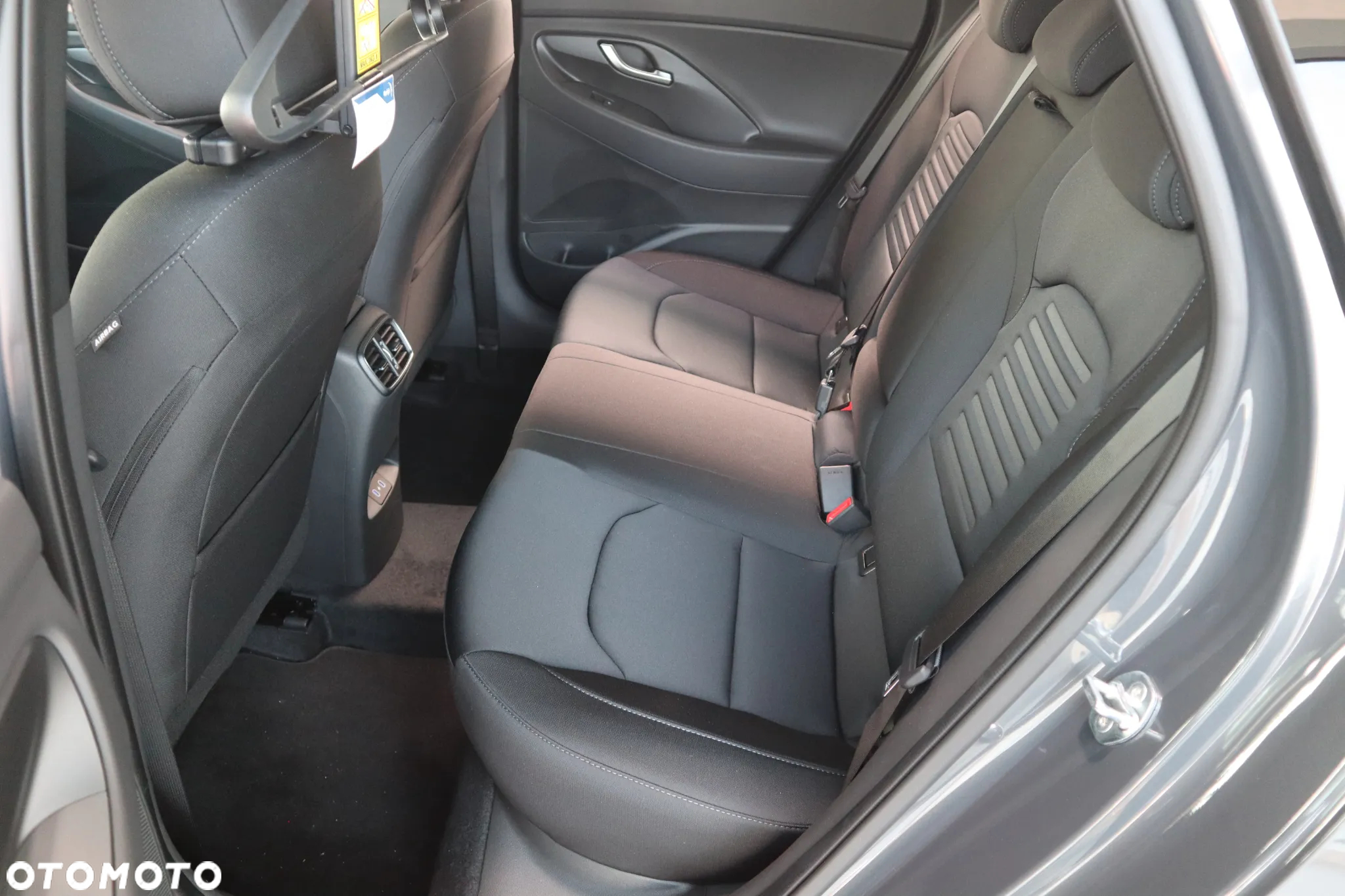 Hyundai i30 1.5 T-GDI 48V Smart - 14