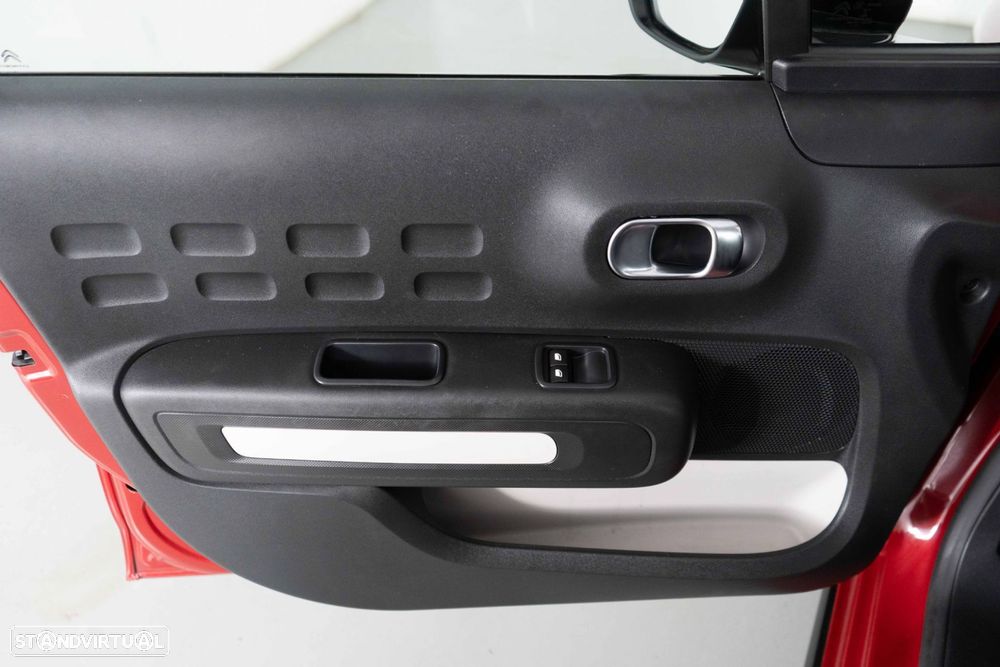 Citroën C3 1.2 PureTech Shine - 17