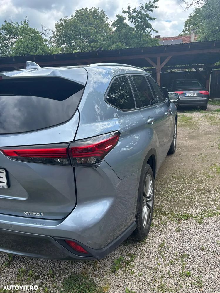 Toyota Highlander 2.5 L Dynamic Force 248CP Exclusive Pearly - 4