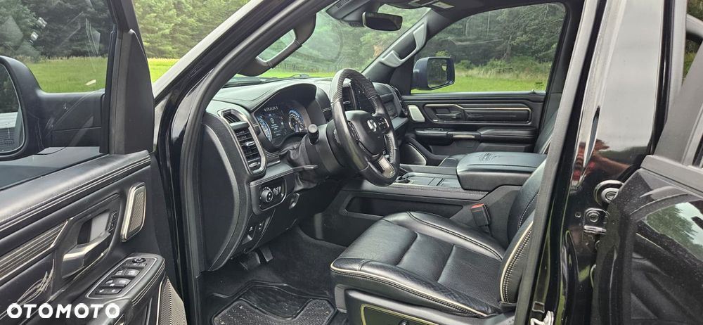 RAM 1500 - 19