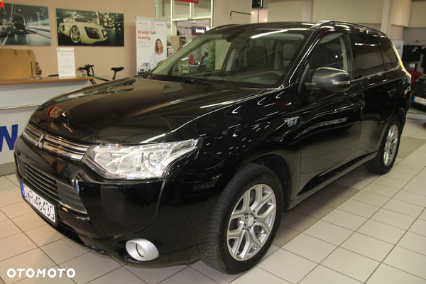 Mitsubishi Outlander PHEV Instyle NAVI