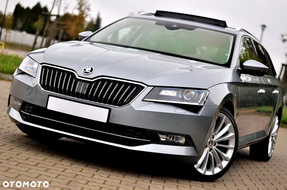 Skoda Superb 2.0 TDI Style DSG - 6