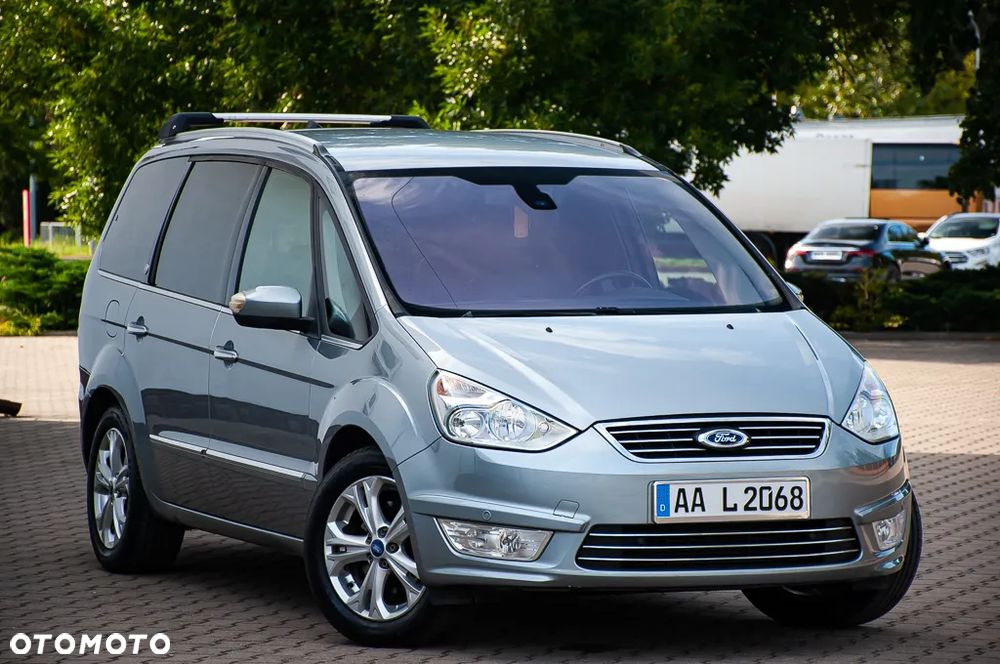 Ford Galaxy 2.0 TDCi Ghia - 8