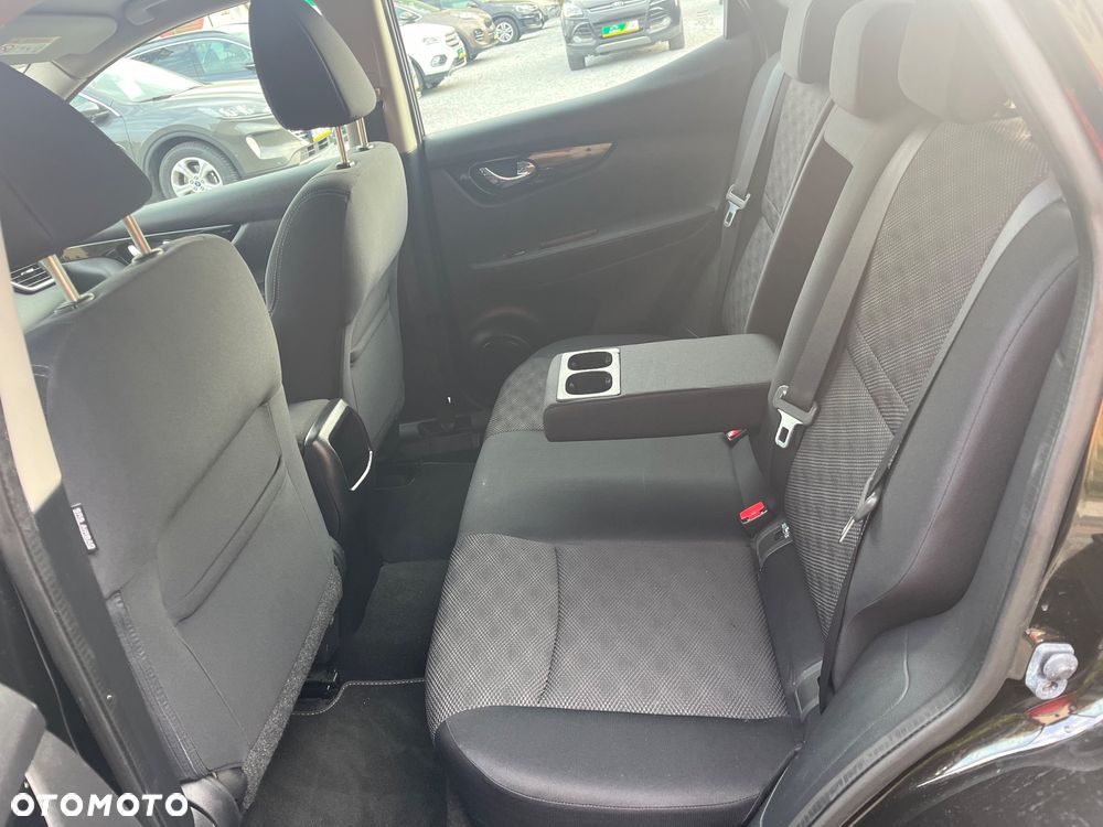 Nissan Qashqai 1.2 DIG-T N-Connecta - 10