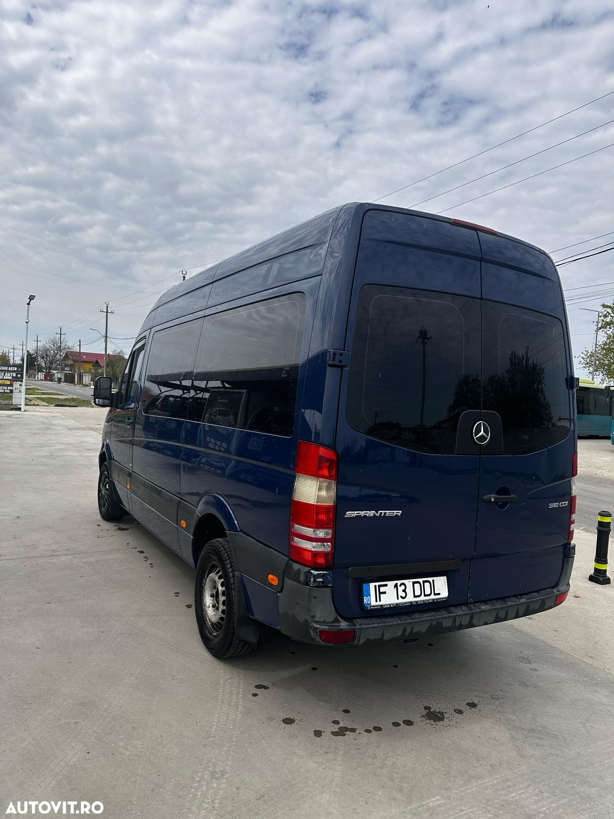 Mercedes-Benz Sprinter - 5