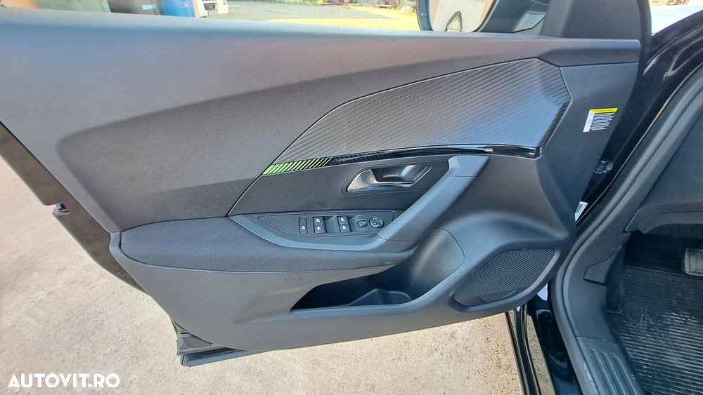 Peugeot 2008 136 Active - 15