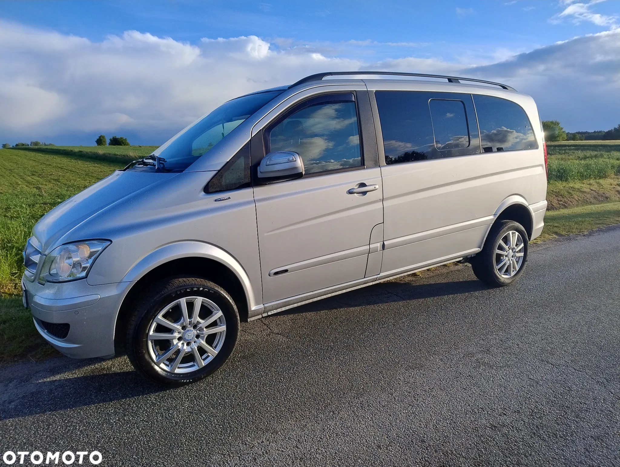 Mercedes-Benz Viano - 15
