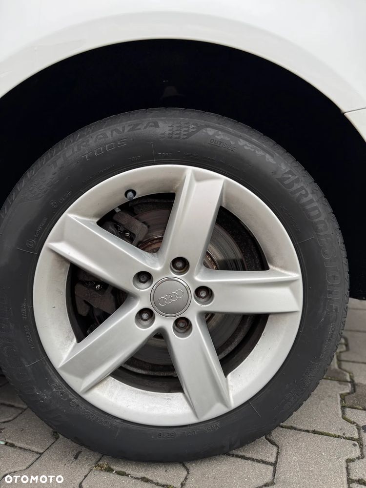 Audi A4 Avant 2.0 TFSI quattro S tronic Ambiente - 23