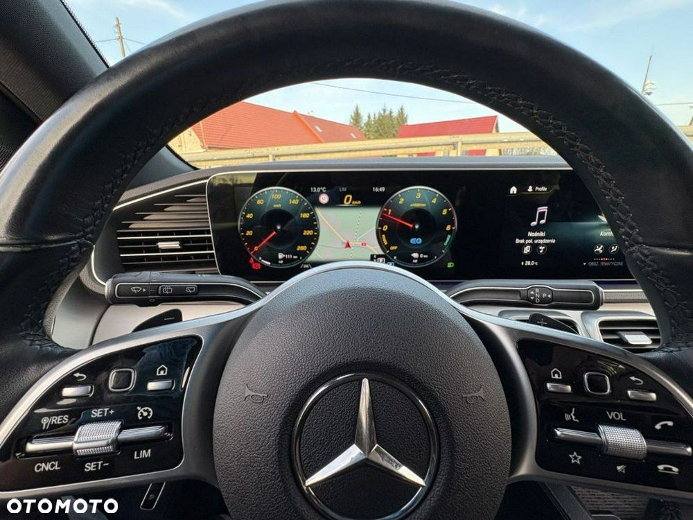 Mercedes-Benz GLE - 16