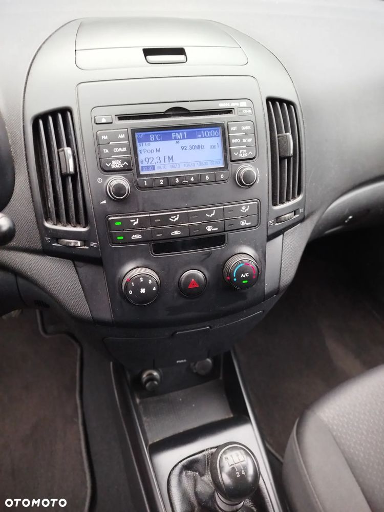 Hyundai i30 1.4 Base - 21