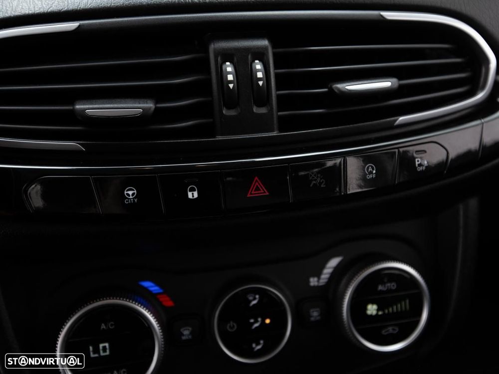 Fiat Tipo 1.3 MultiJet Life - 16