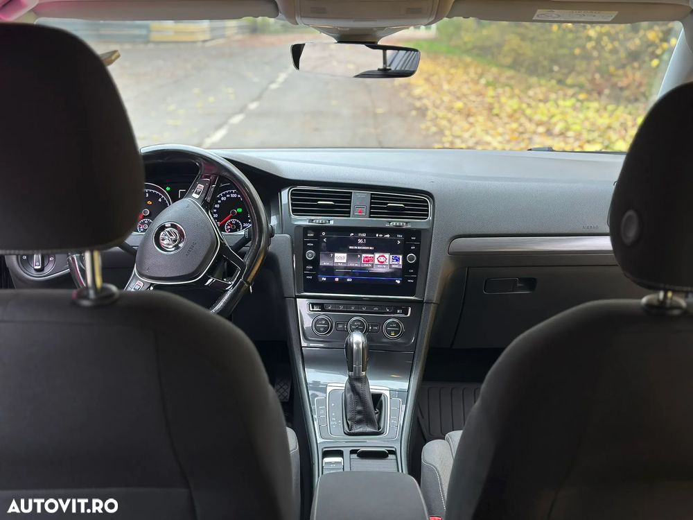 Volkswagen Golf 1.6 TDI DSG Comfortline - 16