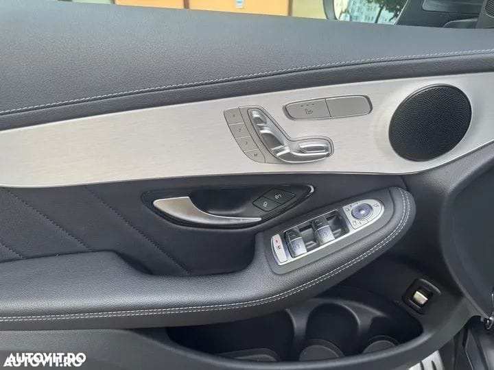 Mercedes-Benz GLC Coupe 220 d 4MATIC - 11