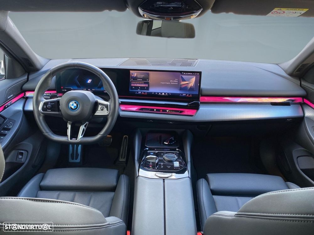 BMW i5 eDrive40 Pack Desportivo M — fotografia 4