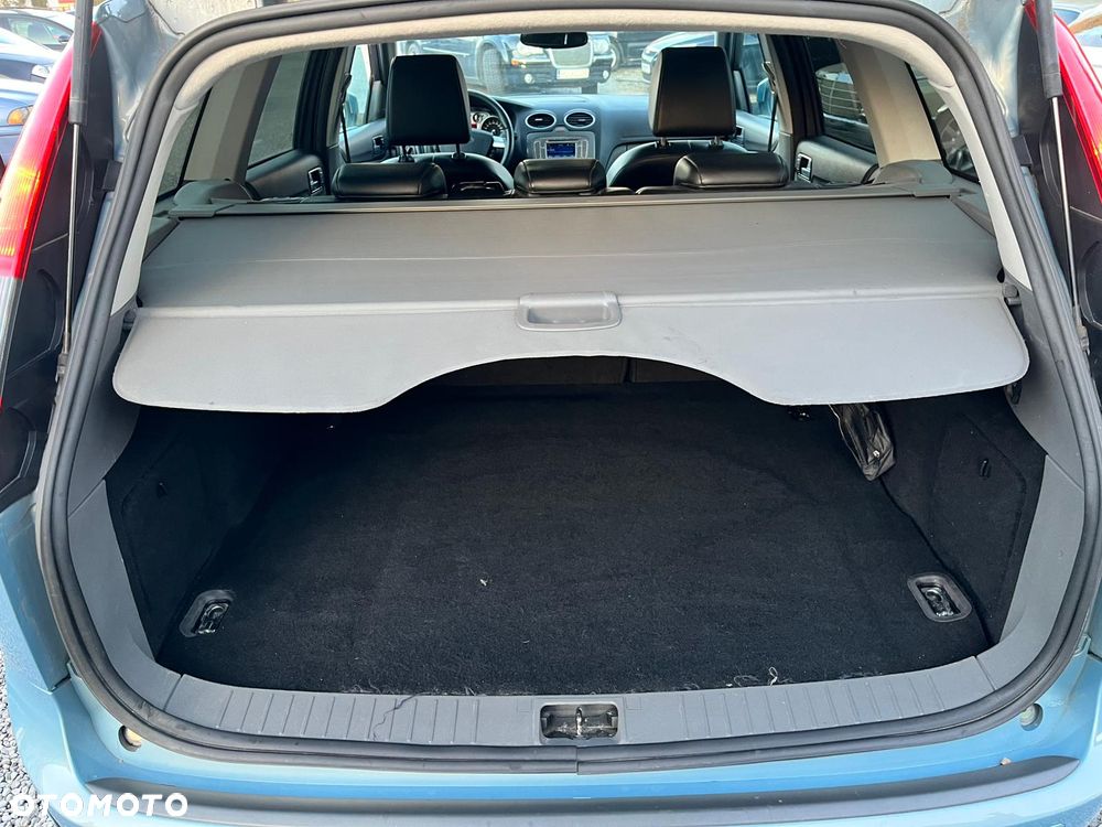 Ford Focus 1.6 TDCi DPF Titanium - 22