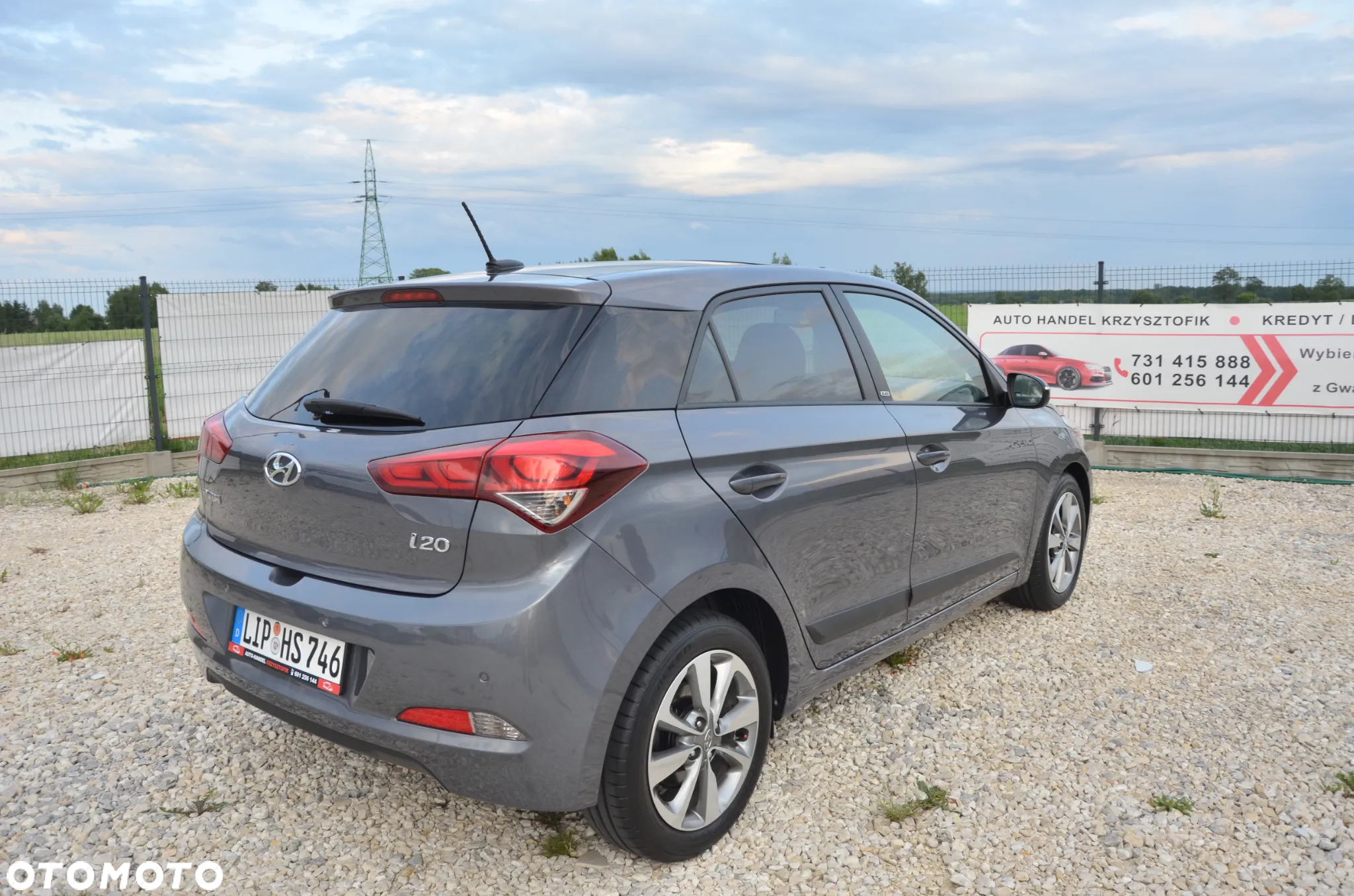 Hyundai i20 1.4 Premium - 17