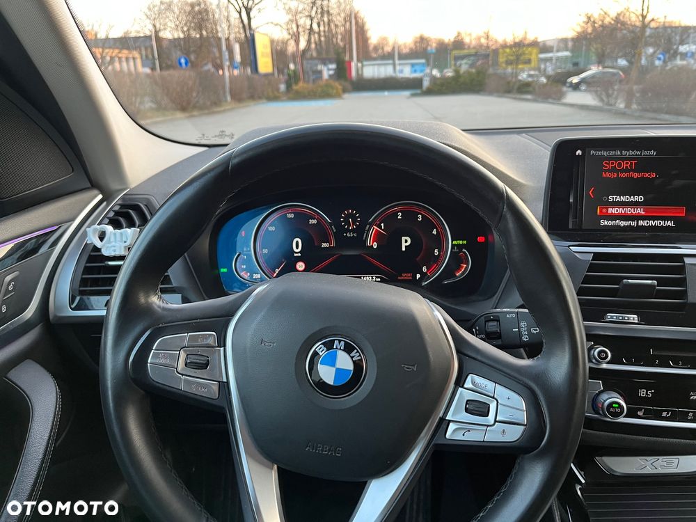 BMW X3 xDrive20d - 13