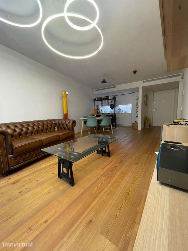 Apartamento com 1 quartos - localizado em Intendente Lisbon - Grande imagem: 3/7