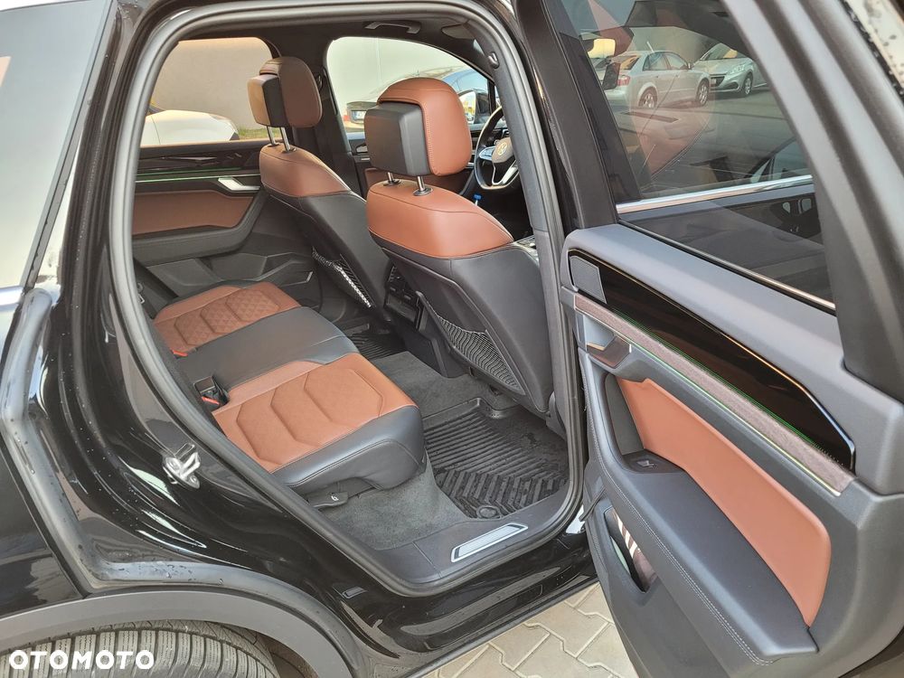 Volkswagen Touareg 3.0 V6 TDI SCR 4Mot Elegance - 30