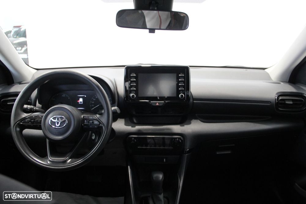 Toyota Yaris 1.5 HDF Comfort - 8