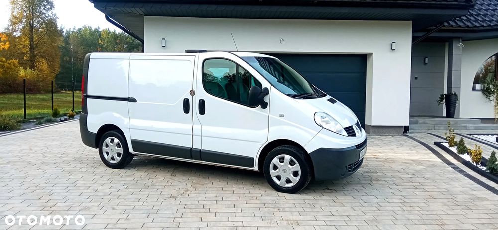 Renault Trafic - 10