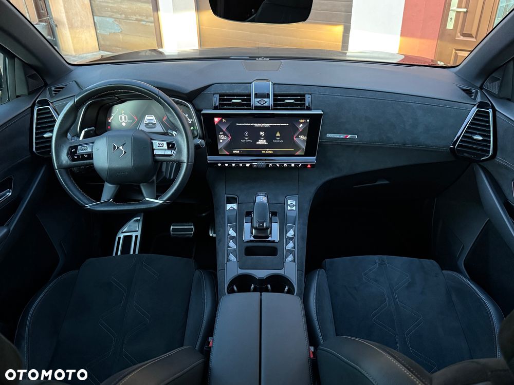 DS Automobiles DS 7 Crossback 1.6 PureTech Performance Line + - 9