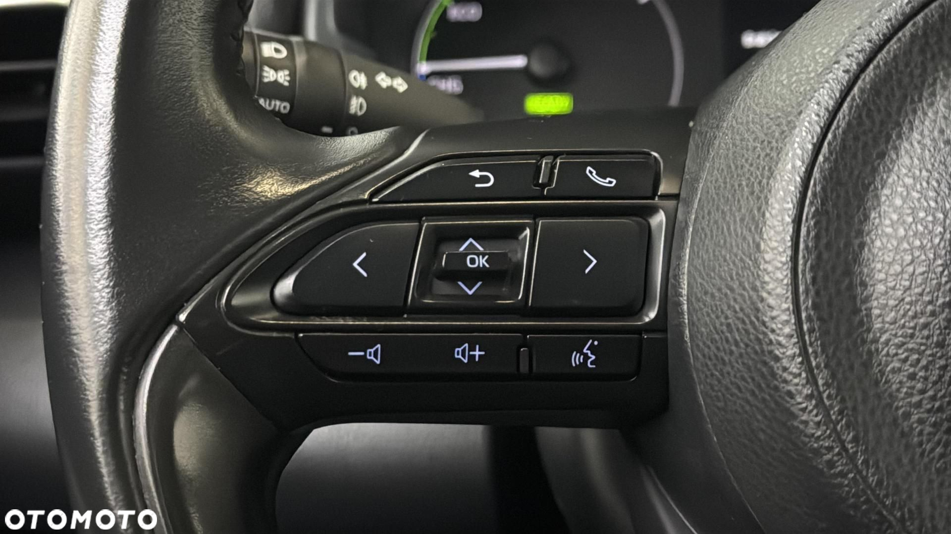 Toyota Yaris Hybrid 1.5 Comfort - 24