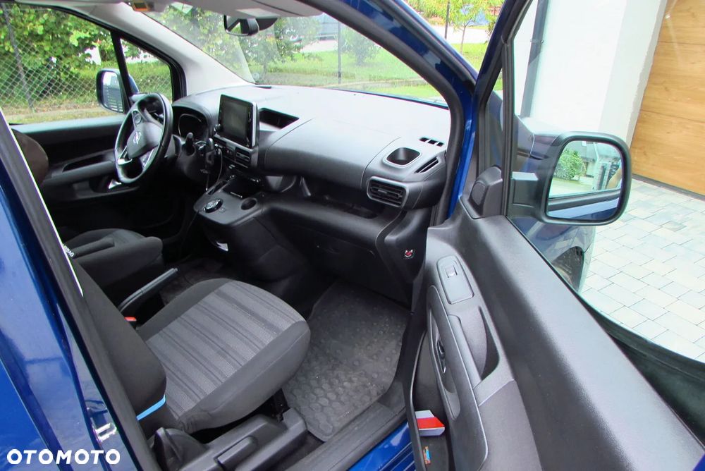 Opel Combo 1.2 Turbo Start/Stop Automatik Innovation - 8