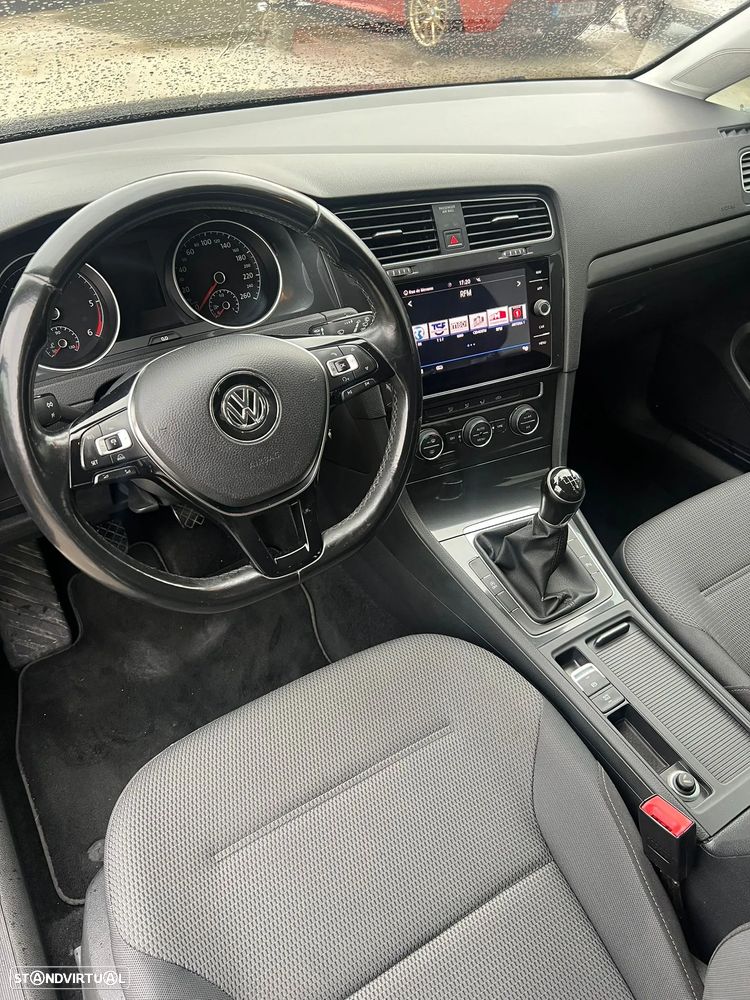 VW Golf Variant 1.6 TDi Confortline - 8