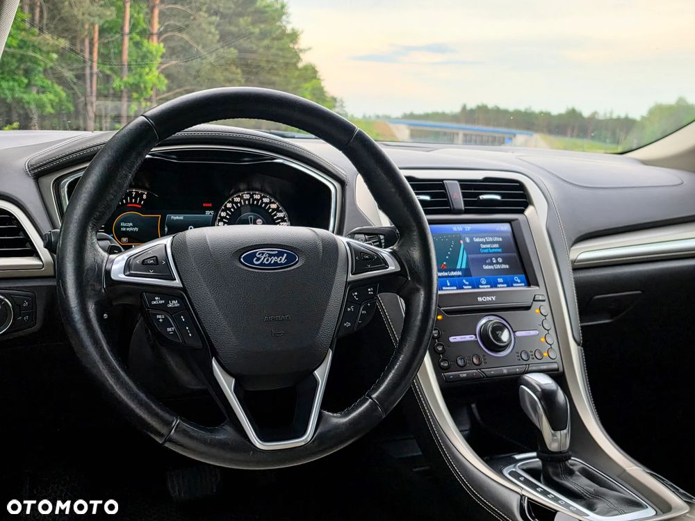 Ford Mondeo Vignale 2.0 EcoBoost - 12