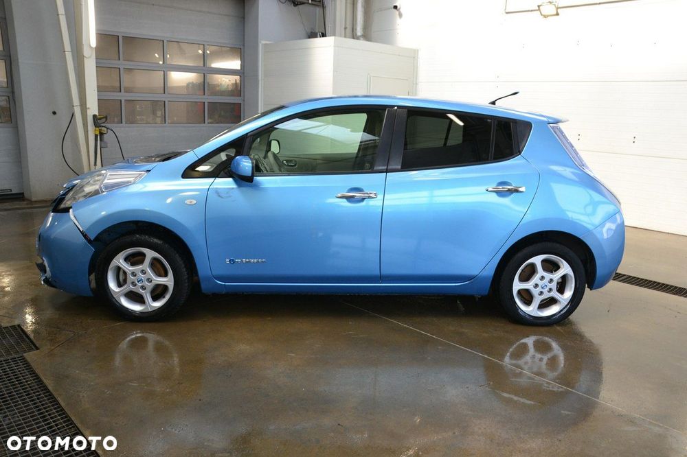Nissan Leaf - 4