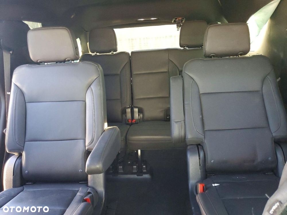 Chevrolet Tahoe - 10