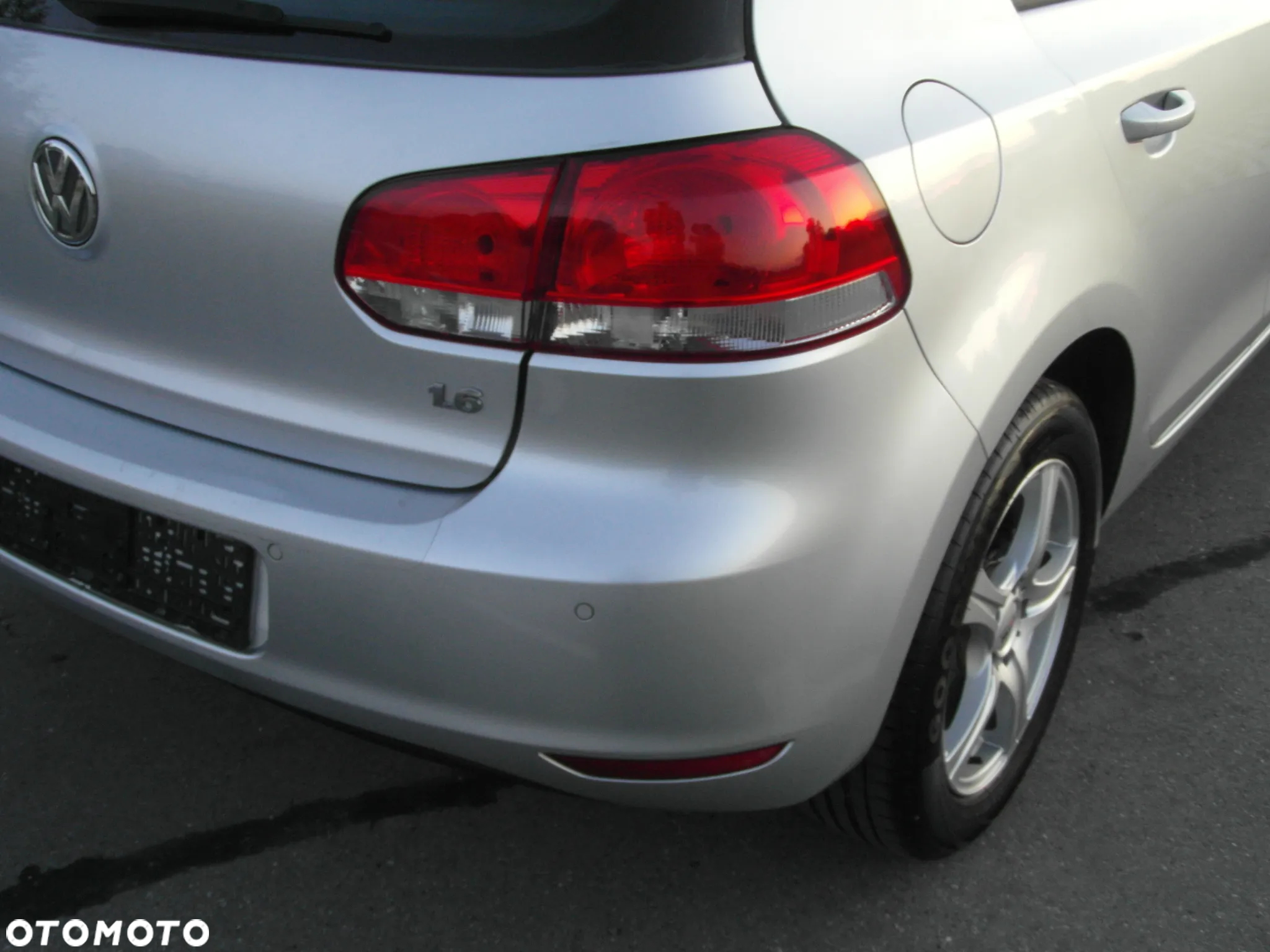 Volkswagen Golf VI 1.6 Comfortline - 9