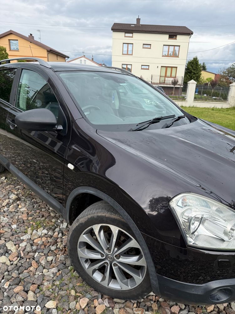 Nissan Qashqai - 11