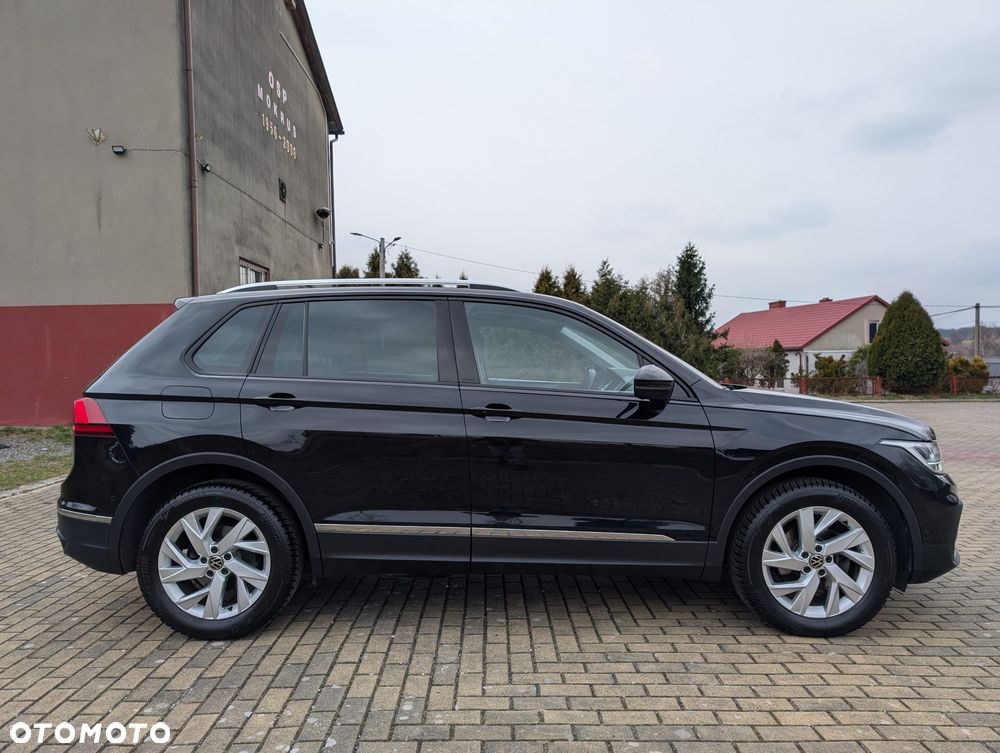 Volkswagen Tiguan 2.0 TDI SCR 4Mot Life DSG - 10