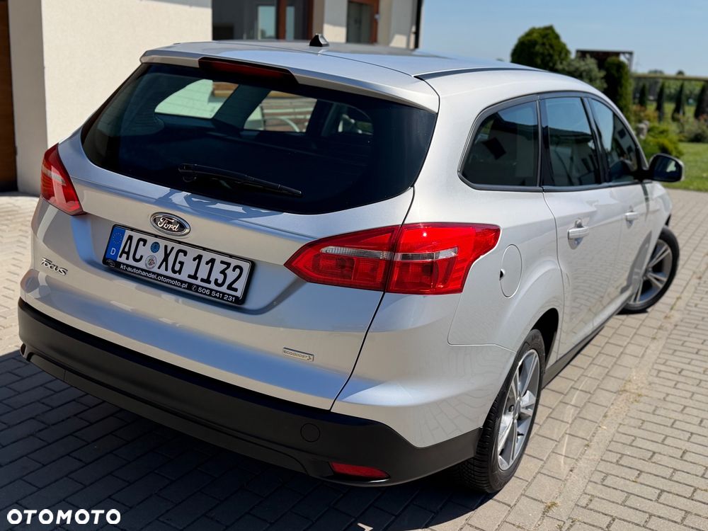 Ford Focus - 37