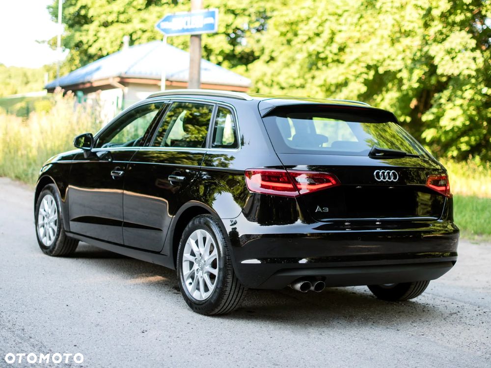 Audi A3 Sportback - 12
