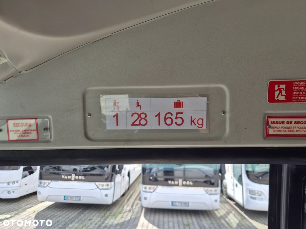 Iveco WING / SPROWADZONY/ KLIMA/ 29 MIEJSC / MANUAL - 30