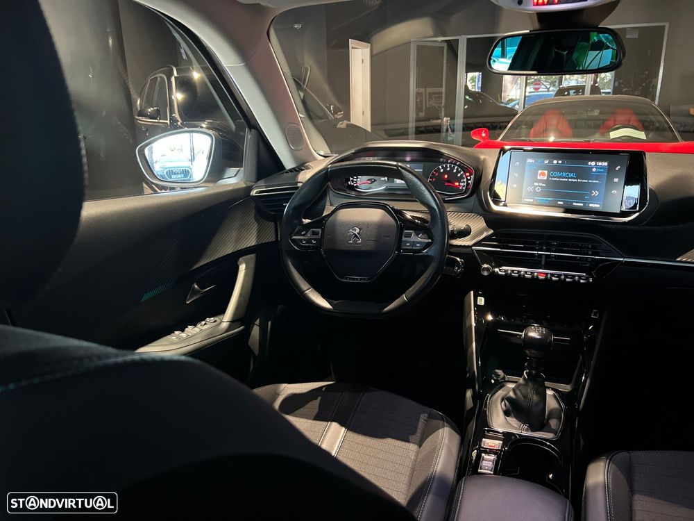 Peugeot 2008 1.2 Allure - 34