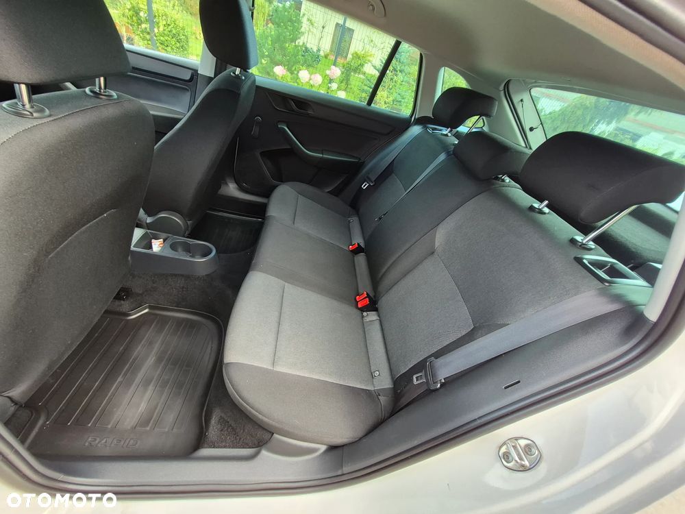 Skoda RAPID 1.2 TSI Active - 6