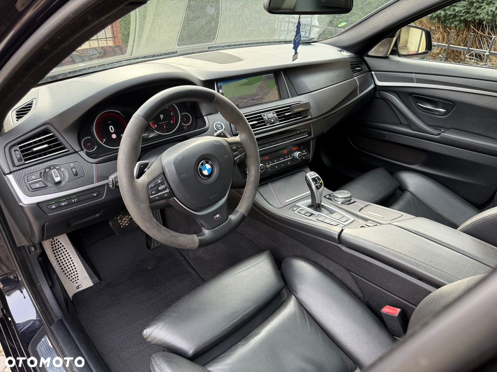 BMW Seria 5 530d xDrive Sport-Aut Luxury Line - 16