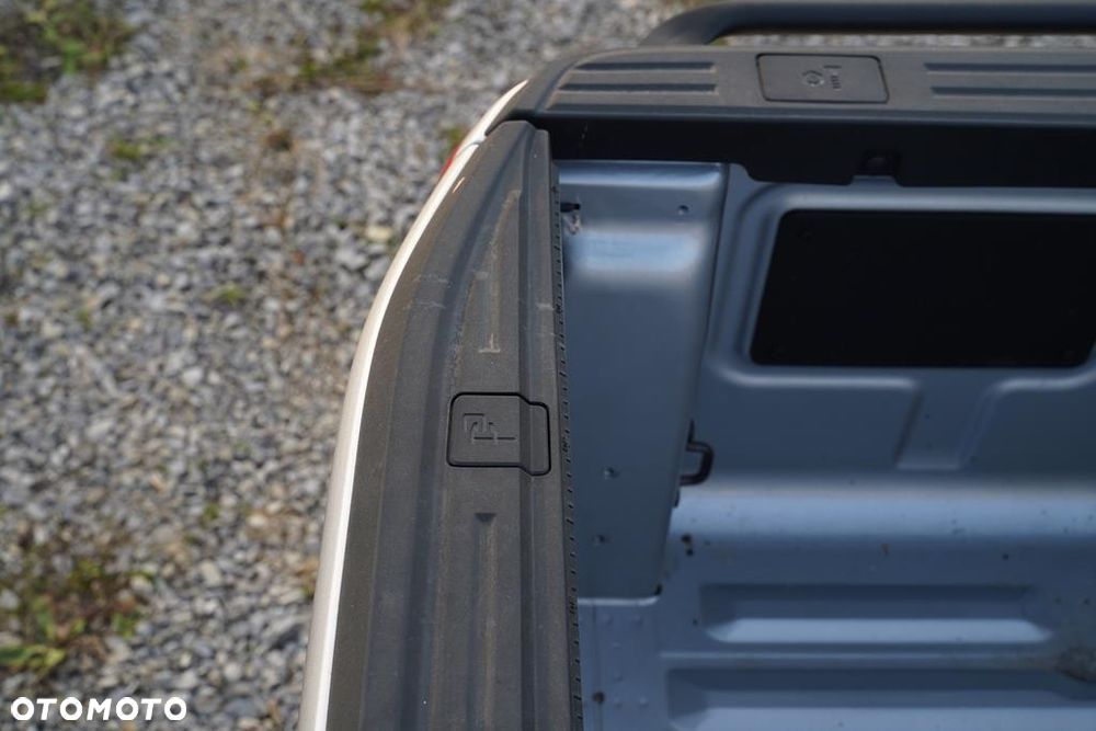 Ford Ranger 2.0 EcoBlue 4x4 DC XLT - 24