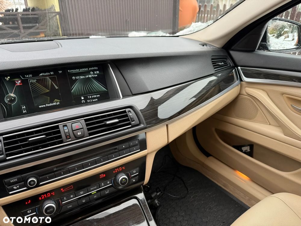 BMW Seria 5 525d - 10