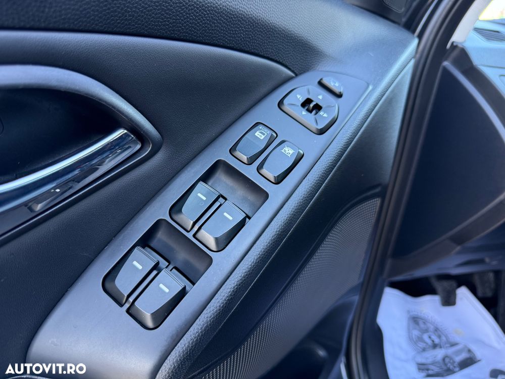 Hyundai ix35 2.0 CRDI 4WD Trend - 15