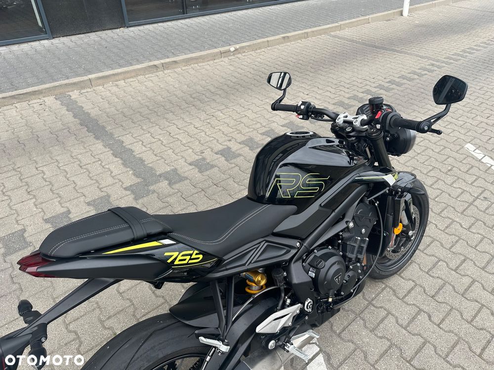 Triumph Street Triple - 6