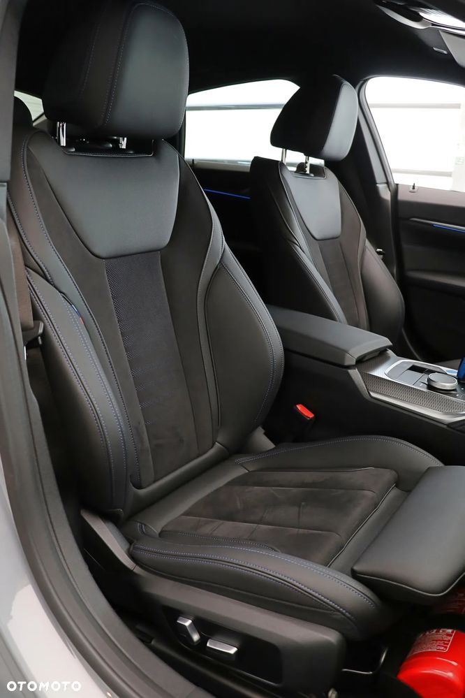 BMW i4 80.7kWh M50 - 14
